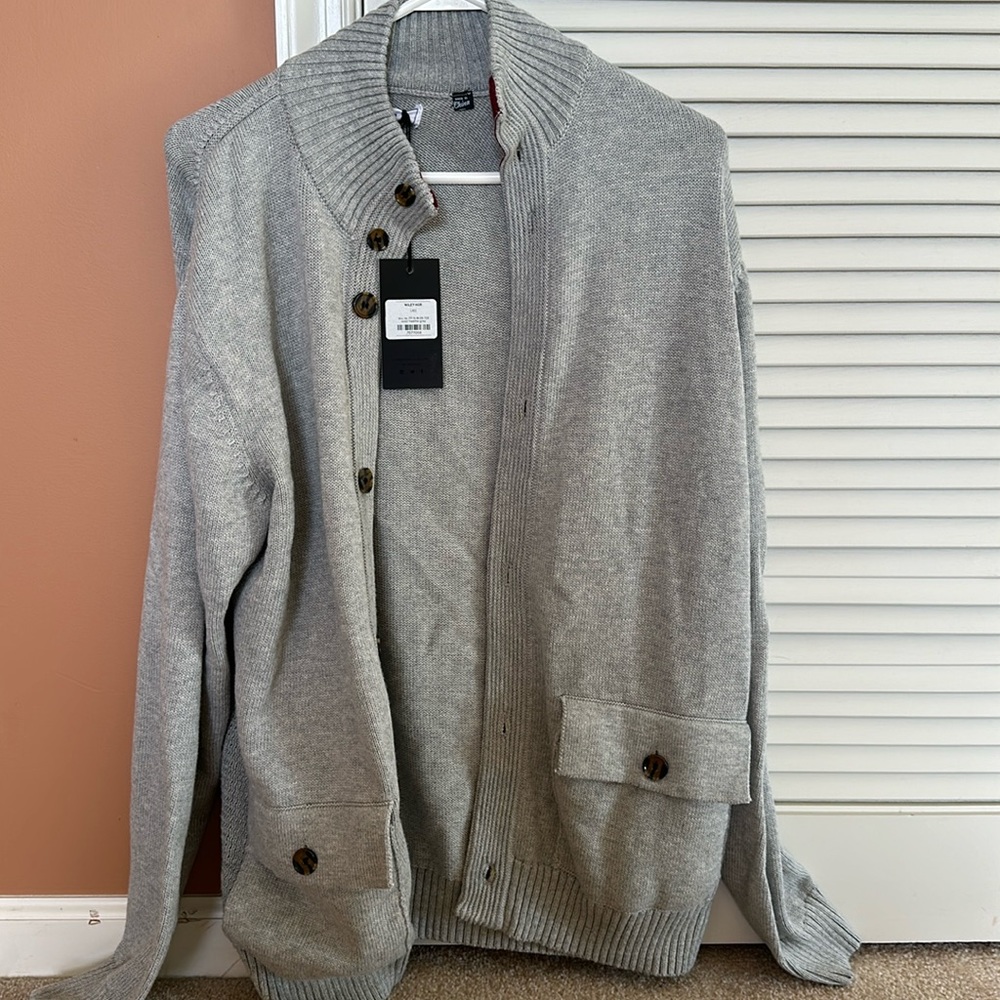 Fivefour Gray Dual Pocket Cardigan Sweater Men's Size Large